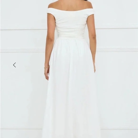 Hello Molly Camellia Charm Off Shoulder Maxi Dress Size Small - Picture 7 of 7